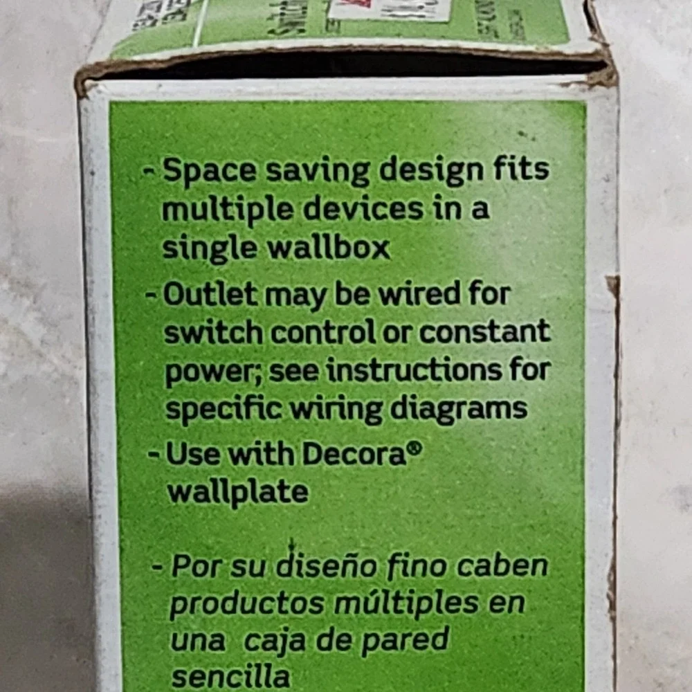 Leviton 5625 LIGHT ALMOND Decora Switch & Receptacle Outlet 15A-120V AC/CA